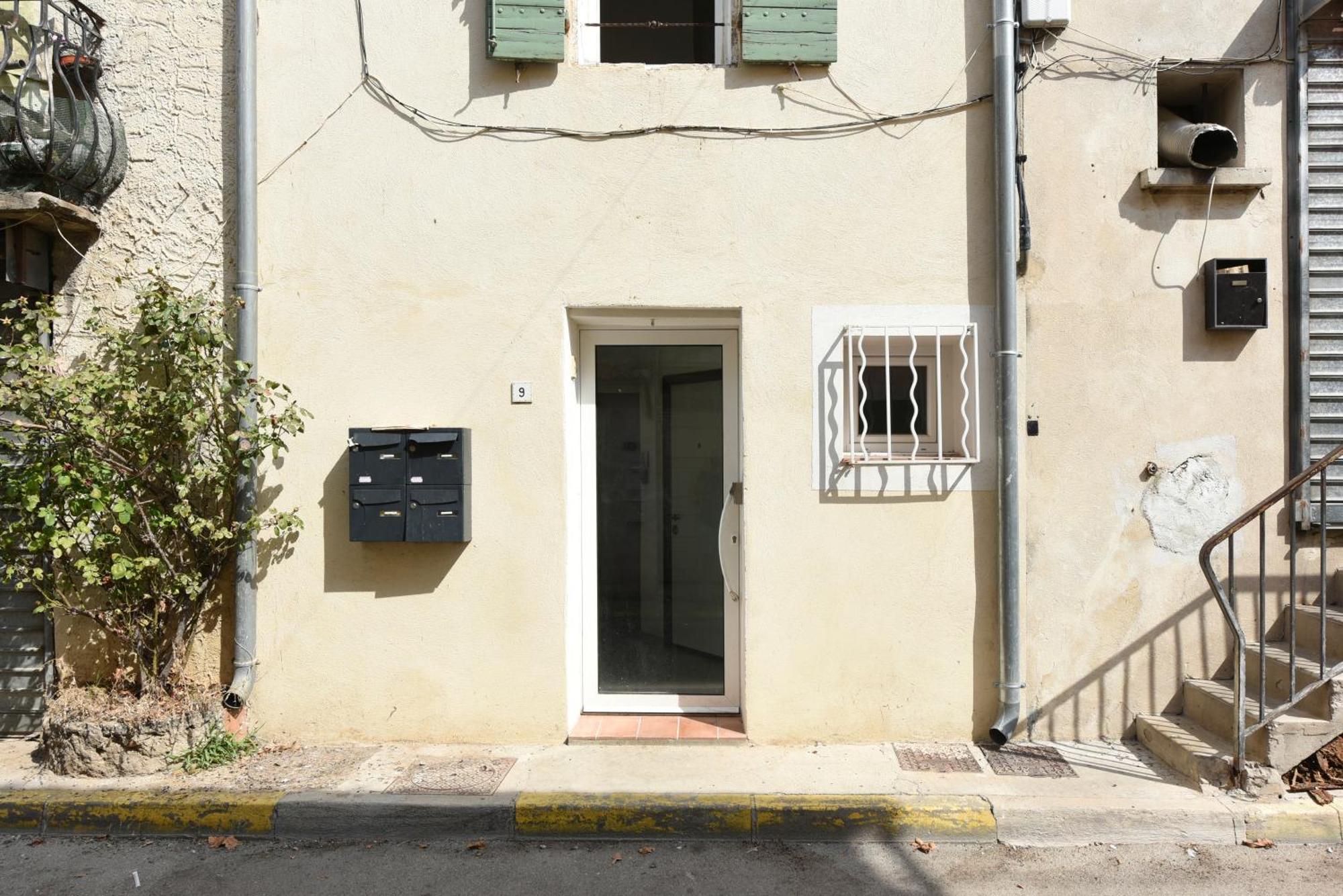 Provencal Studio Netflix Appart-Hotel-Provence La Fare-les-Oliviers ภายนอก รูปภาพ